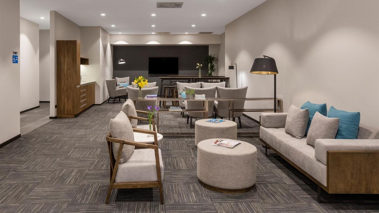 Hotel Room @ 89 Courtenay Place ويلينغتون المظهر الخارجي الصورة